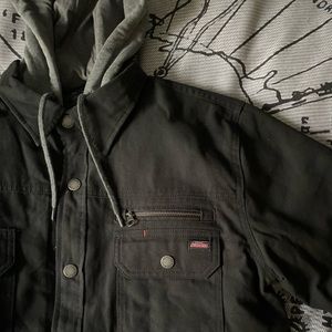 NWT Dickies Insulated Jacket